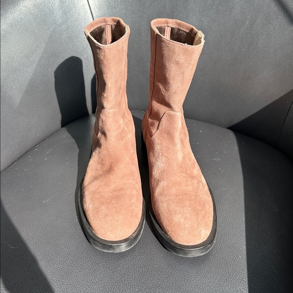 Stuart Weitzman Sadie Ankle Suede Boots - Picture 2 of 7